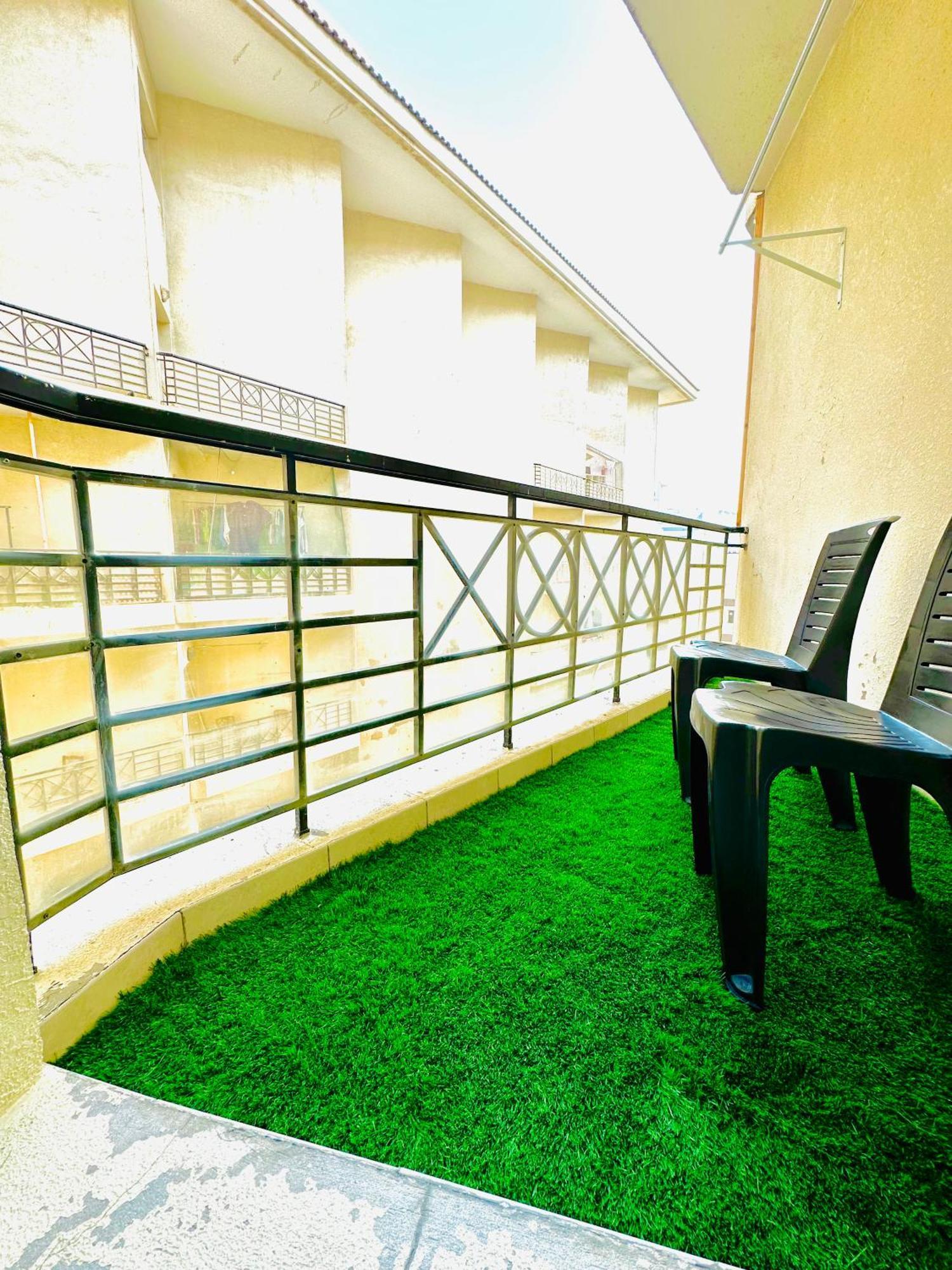 Vip Residence - Ladies Only Dubái Exterior foto